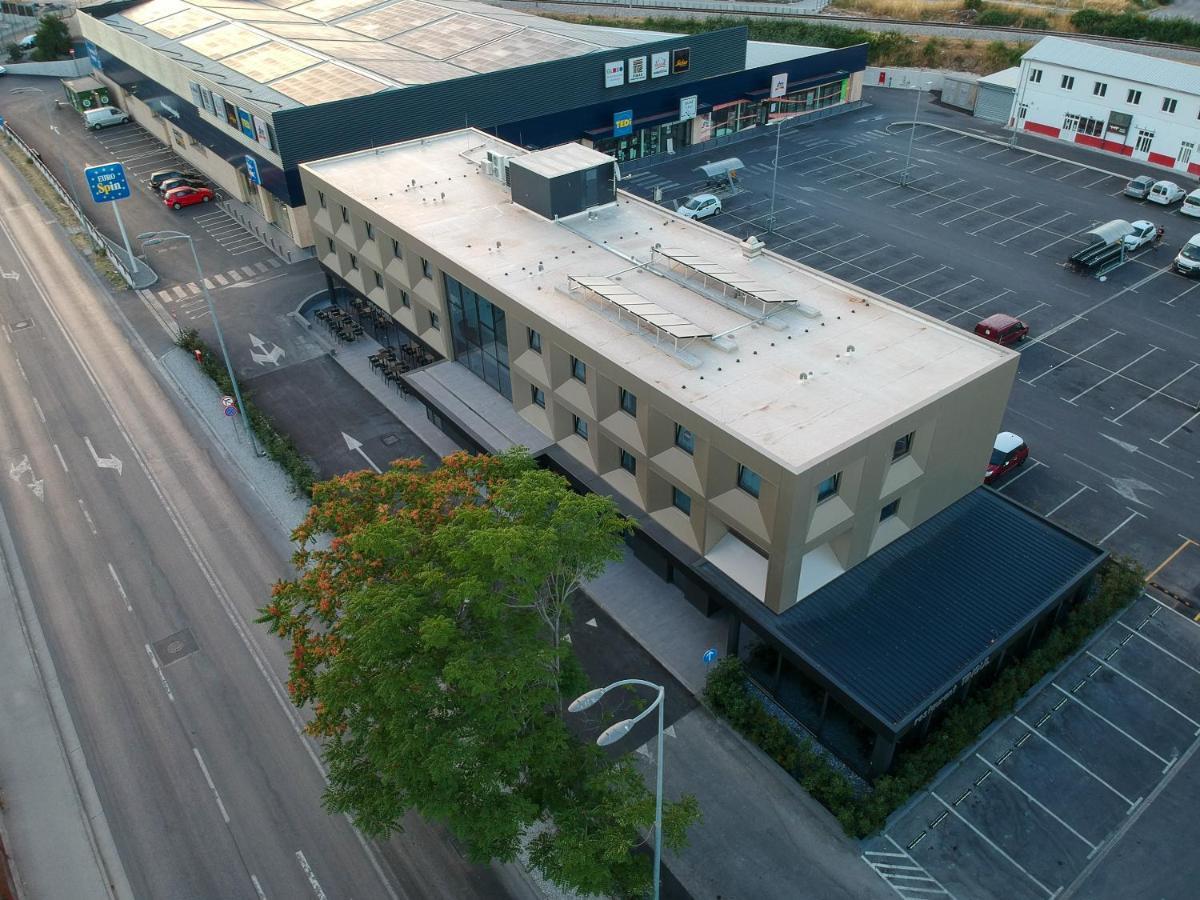 Hotel Batuda Split Ngoại thất bức ảnh