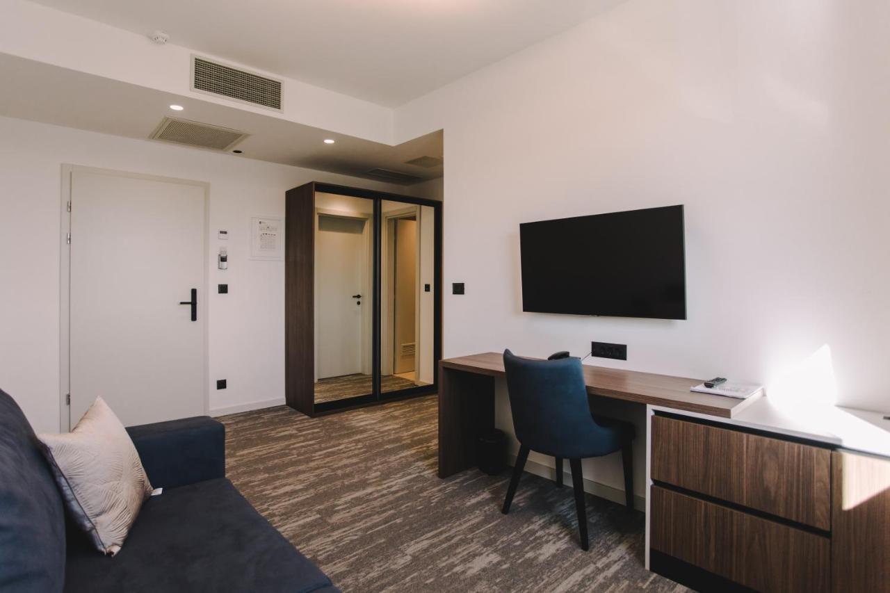 Hotel Batuda Split Ngoại thất bức ảnh