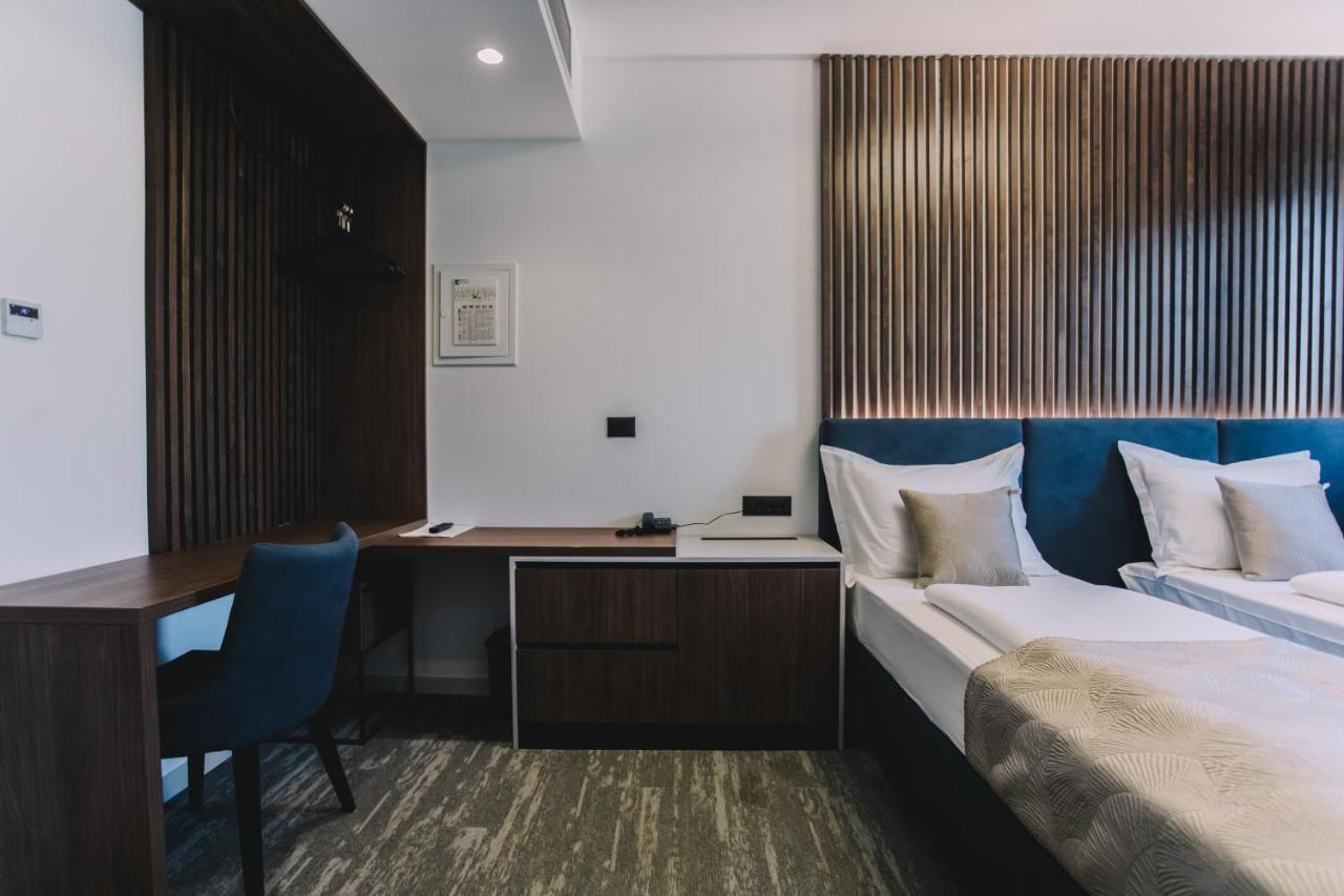 Hotel Batuda Split Ngoại thất bức ảnh