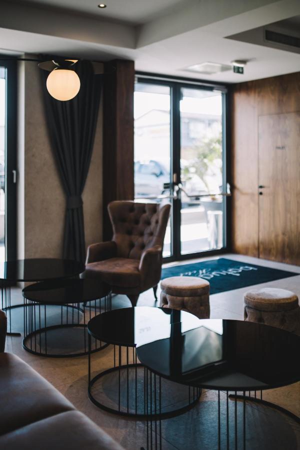 Hotel Batuda Split Ngoại thất bức ảnh